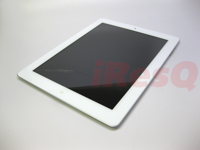 white_ipad_2_cracked_glass
